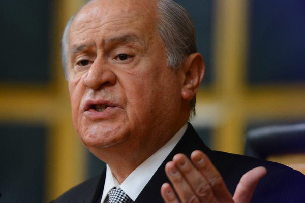 'CHP bir bardak suda fırtına koparıyor'