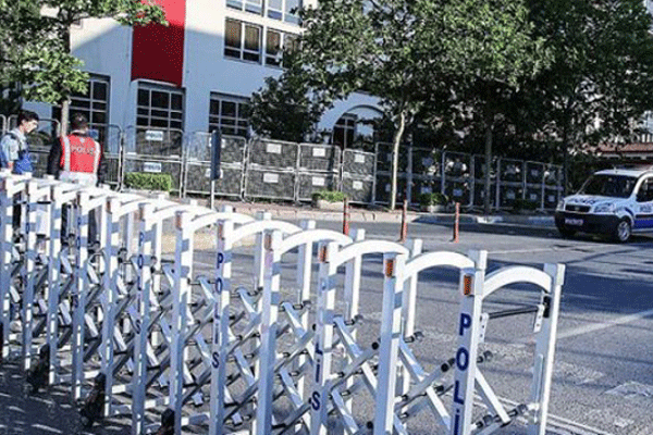 FETÖ bağlantılı 104 vakıf kapatıldı