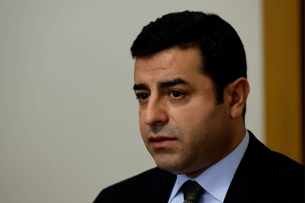 Demirtaş'tan mesaj: Mücadeleye devam edeceğiz