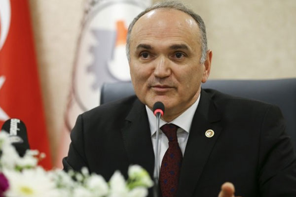 Bakan’dan ’yerli otomobil’ açıklaması