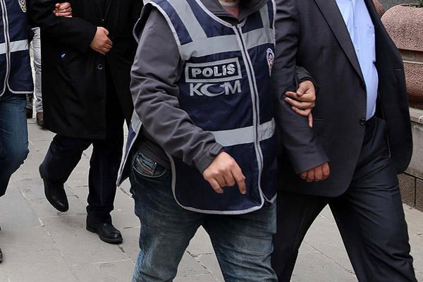 Sivas’ta IŞİD operasyonunda 10 gözatlı