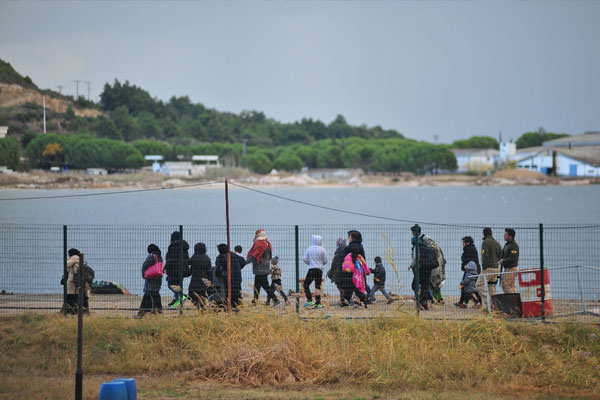 Gemide 360 kaçak göçmen yakalandı