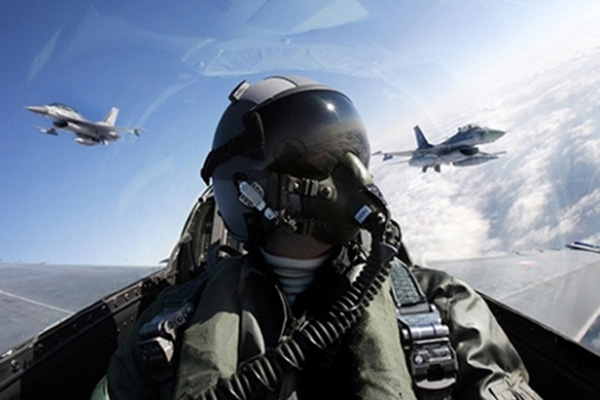 FETÖ mağduru pilotlar görevine döndü