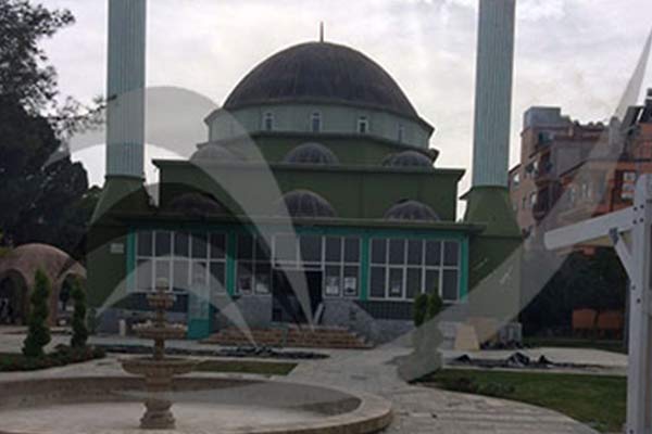 Kıblesi yanlış cami yeniden inşa edilecek.
