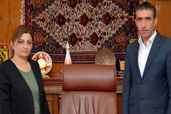 Hakkari eski Belediye Eşbaşkanı tutuklandı