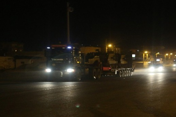 Silopi’ye askeri sevkiyat sürüyor