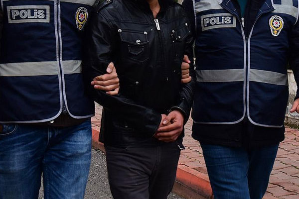 Van Büyükşehir Belediyesi'ne operasyon