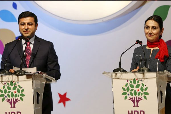 Alman parlamenterlerden tutuklu HDP'liler projesi!