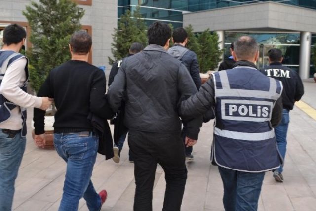 İnegöl'de FETÖ operasyonu: 15 gözaltı