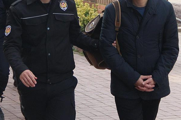 Yalova'da iş adamlarına FETÖ operasyonu