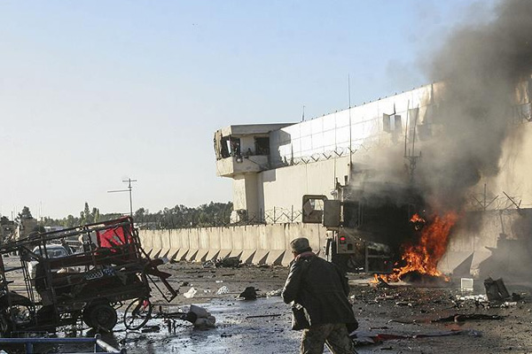 Bagram Hava Üssü'nde intihar saldırısı: 4 ölü