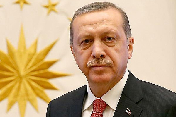 Erdoğan'dan Kral Selman'a başsağlığı