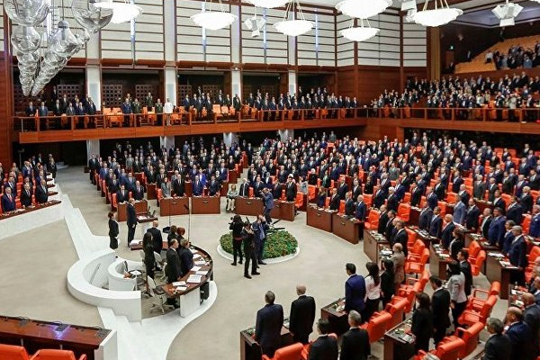 CHP'nin önergesine AK Parti'den destek