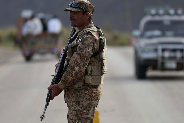 Hindistan-Pakistan sınırında çatışma