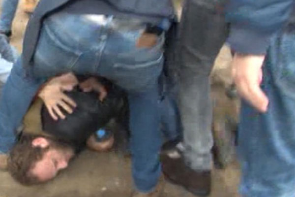 Rektör protestosuna polis müdahalesi