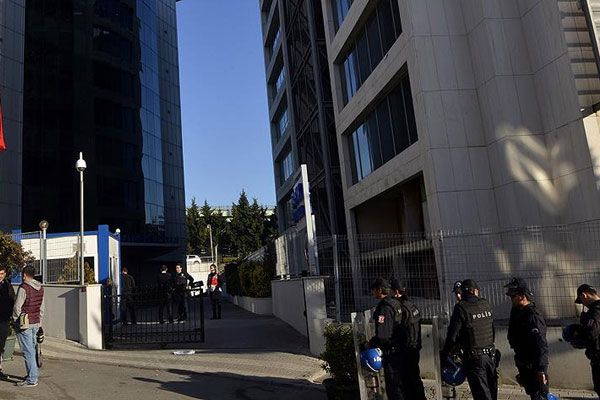 Kaynak Holding'de yetkiler TMSF'ye devredildi