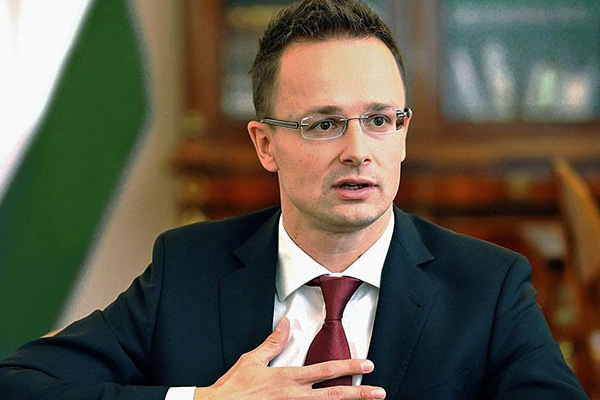 'AB'nin güvenliği Türkiye'ye bağlı'