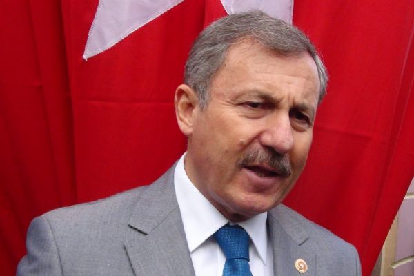 Fidan ve Akar'a darbe daveti