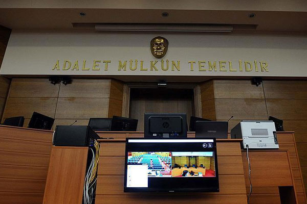 İzmir'deki FETÖ soruşturmasında 57 tutuklama