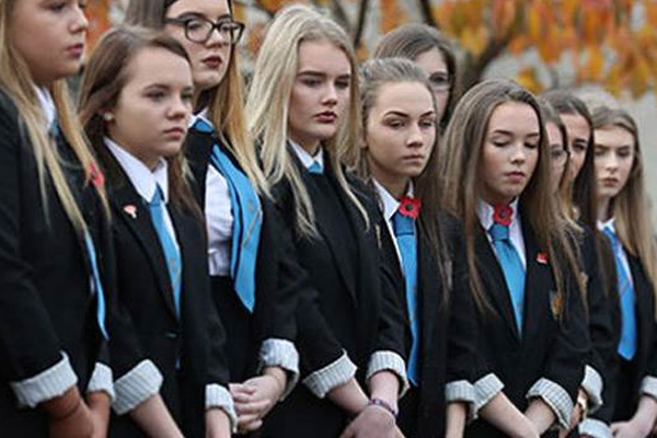 Bürokrat çocuklarına yurt dışında okuma yasağı