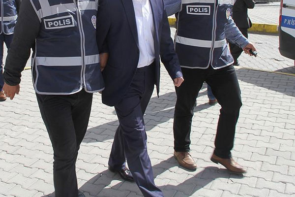 Düzce merkezli FETÖ soruşturması: 13 gözaltı