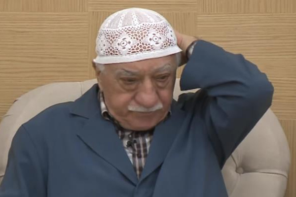 Pakistan'dan FETÖ'cülere büyük darbe