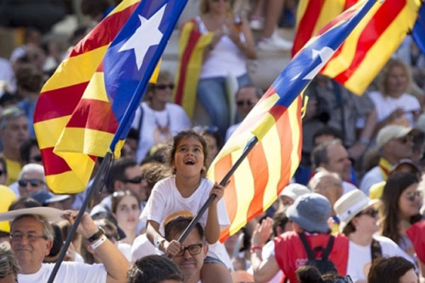 İspanya ekonomik olarak bölündü