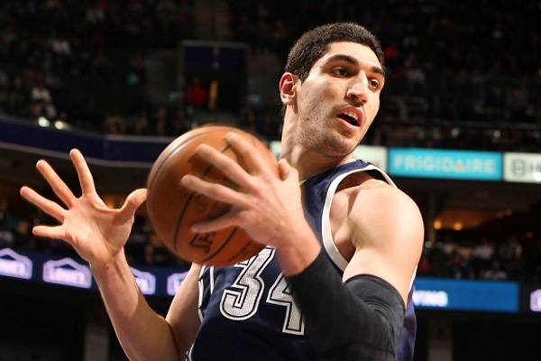 Trump geldi, Enes Kanter Amerika'dan kaçıyor