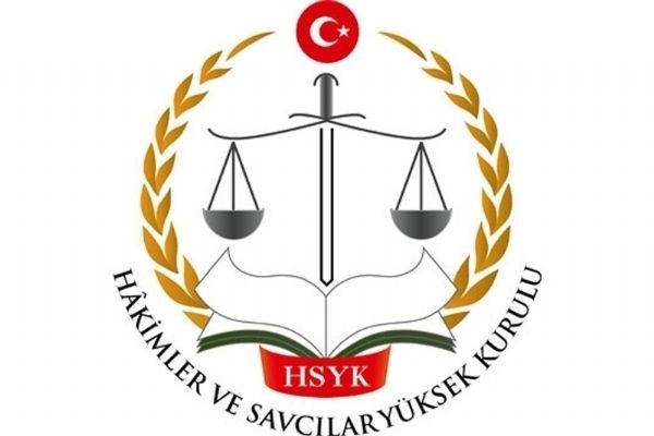 '2011'de Yargıtay ve Danıştay üyelerini cemaat belirledi'
