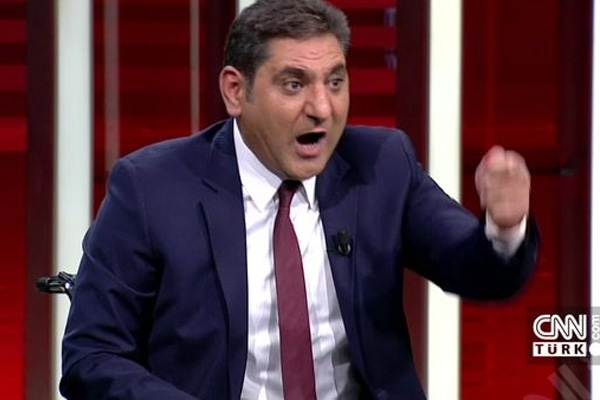 Tarafsız Bölge'de kavga: CHP'li vekil masayı kırdı