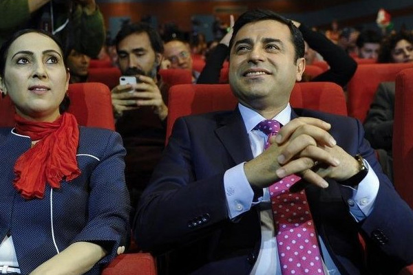 Demirtaş'ın 17 sayfalık notuna el konuldu!