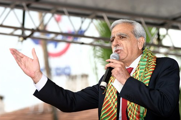 Görevden alınan Ahmet Türk'ten ilk yorum