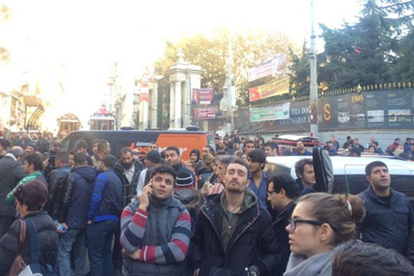 İstiklal Caddesi yaya trafiğine kapatıldı