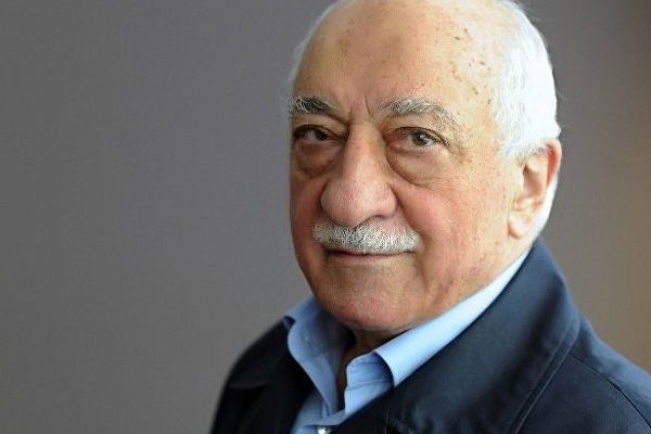 Fethullah Gülen 'izin' vermiş: İçki için, oruç bozun