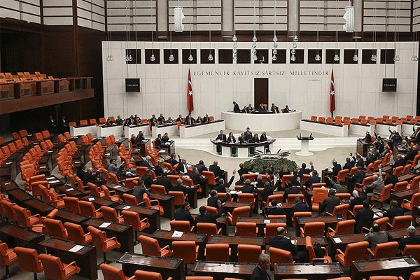 Meclisin gündemi yoğun