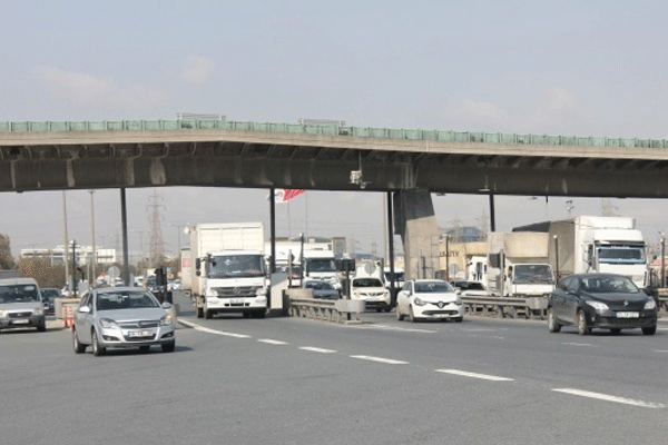 Mahmutbey Gişelerden serbest geçiş