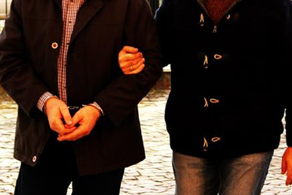 FETÖ’nün ’Mahrem İmamı’ yakalandı