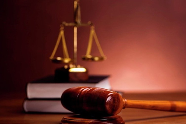 Cumhuriyet'in sanık savcısı İnam, kendi duruşmasına katılmadı