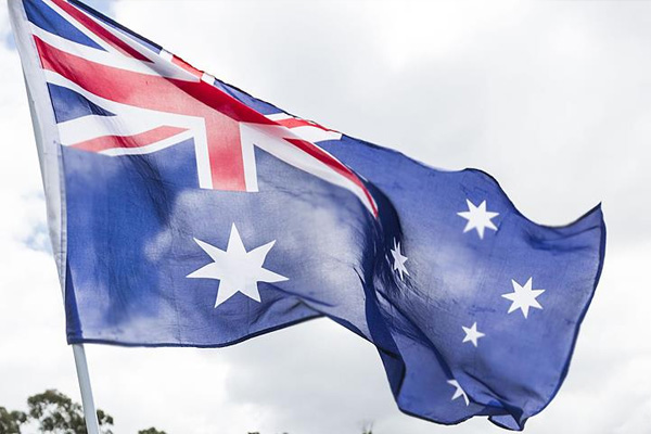 Müslüman kadın vekile ölüm tehdidi