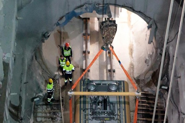 İstanbul'un yeni metrosunda deneme seferleri başlıyor
