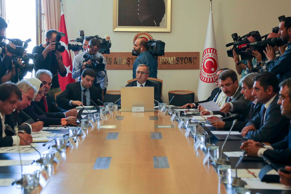 CHP'den darbe komisyonuna: Akar ve Fidan dinlenmeli