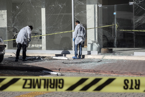 Adana Valiliği otopark görevlisi gözaltında!