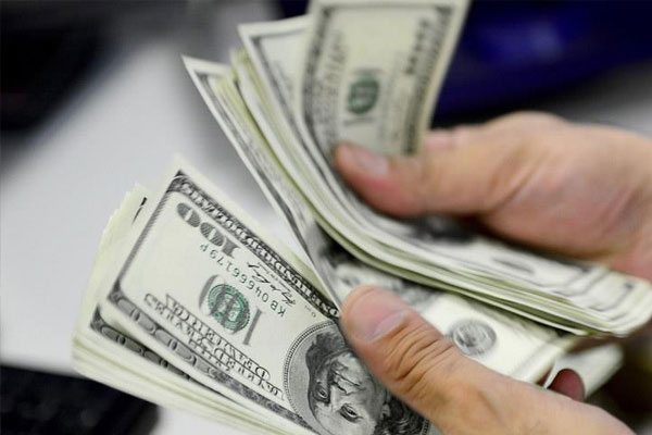 Dolar güne yükselişle başladı