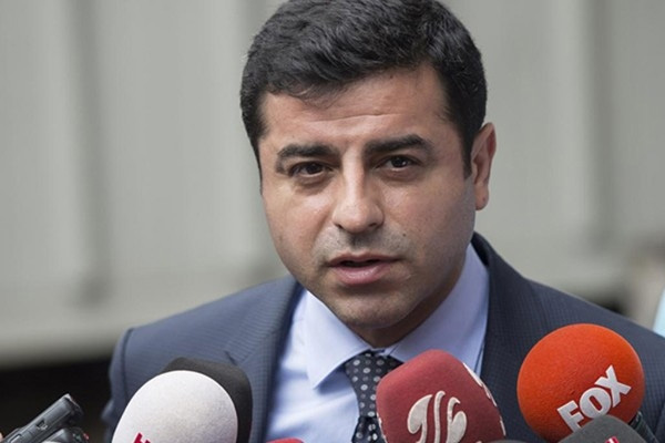 Demirtaş'ın cezaevindeki ilk görüntüsü