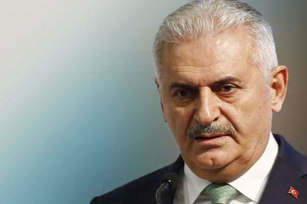 Binali Yıldırım: AP kendini küçük düşürdü