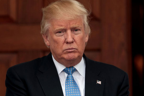 Trump'tan ilginç Castro mesajı