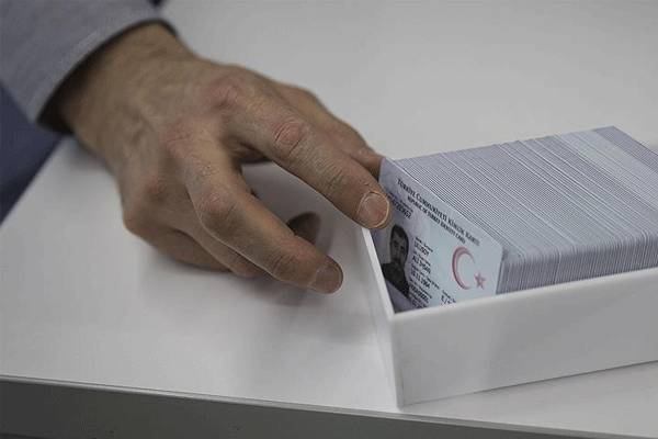 Çipli kimlikler için başvurular başlıyor