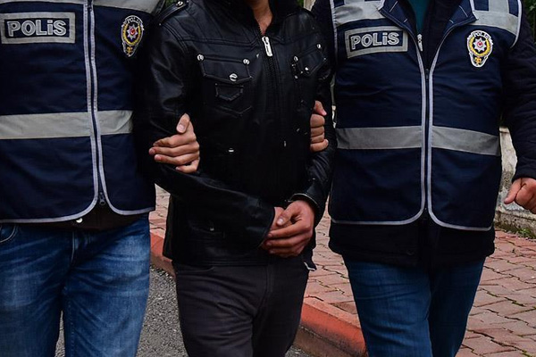 İstanbul’da IŞİD operasyonu: 9 gözaltı