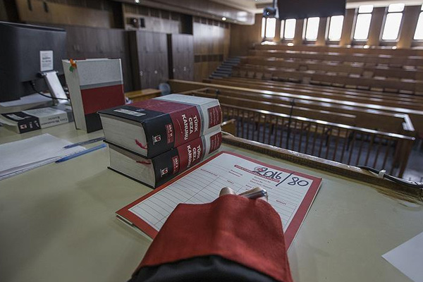 Van'da okullara saldıran 4 kişi tutuklandı