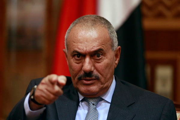 Yemen'in devrik lideri Castro'nun cenazesine gitmek istiyor